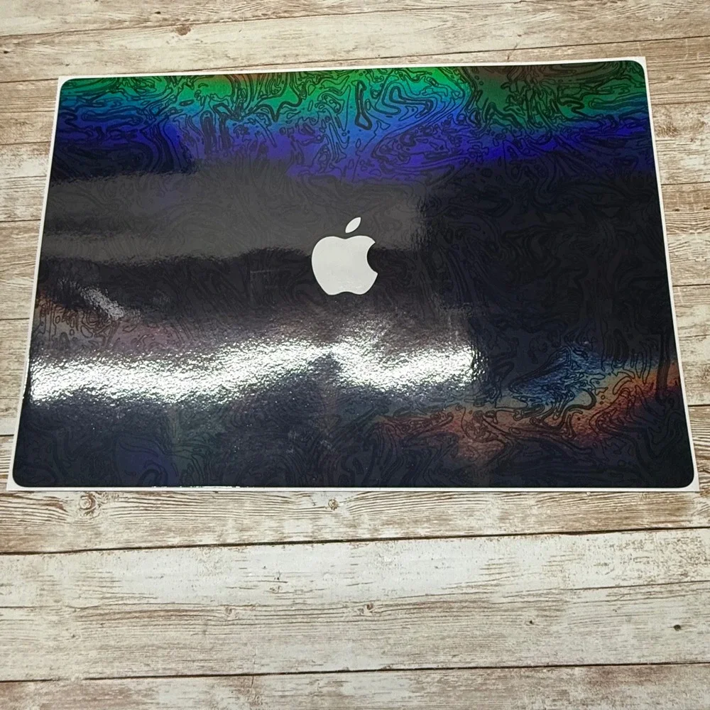Dbrand Apple 16